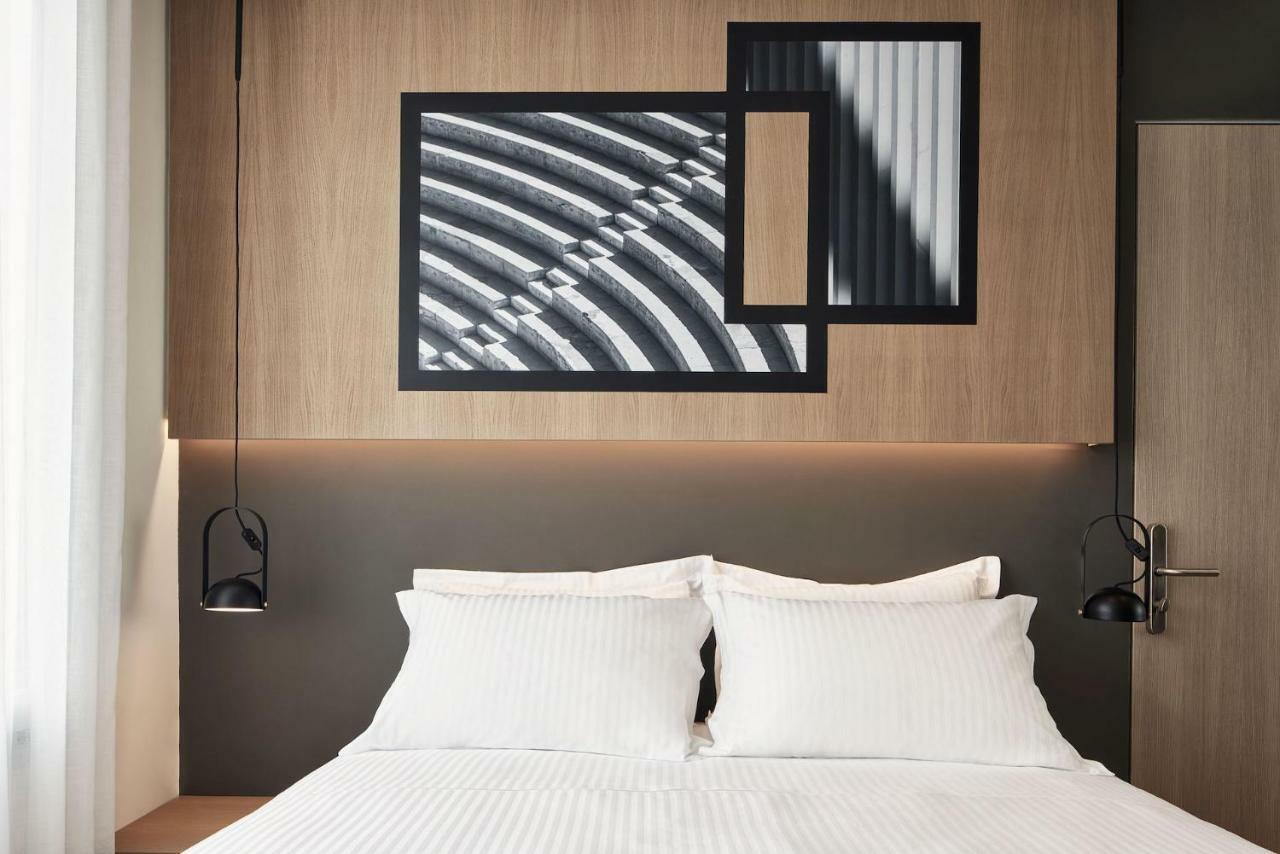 Urban Frame Plaka Hotel Atenas Exterior foto